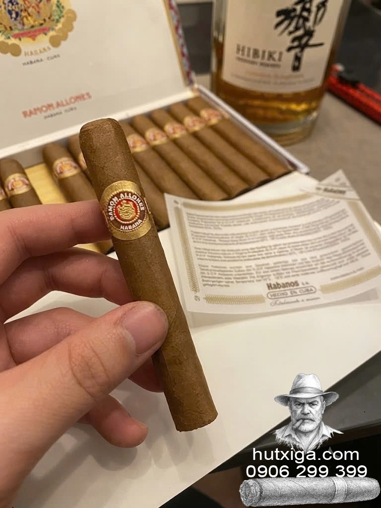 Xì gà Ramon Allones Small Club Coronas hộp 25 điếu ảnh 1